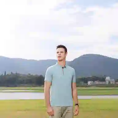 UZXJ Polo