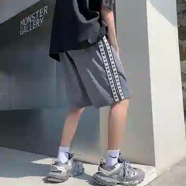 UZXJ