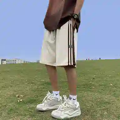 UZXJ vibe