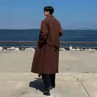 MADONA Classic Belted Wool Coat