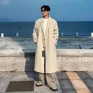 MADONA Classic Belted Wool Coat