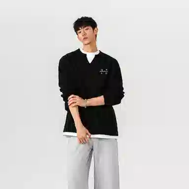 MADONA logocleanfitT