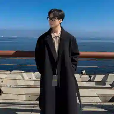 MADONA Classic Belted Wool Coat