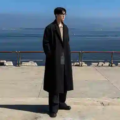 MADONA Classic Belted Wool Coat