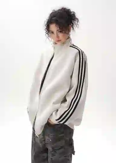 9c collective 2025ins