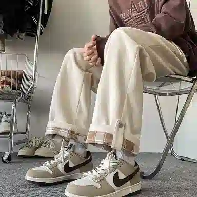 PWUE 300