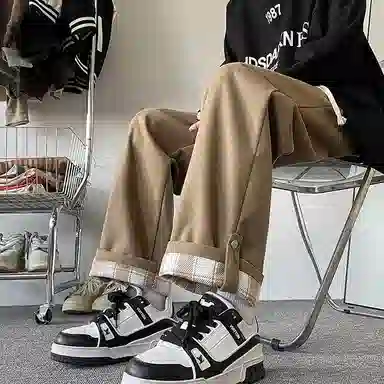 PWUE 300