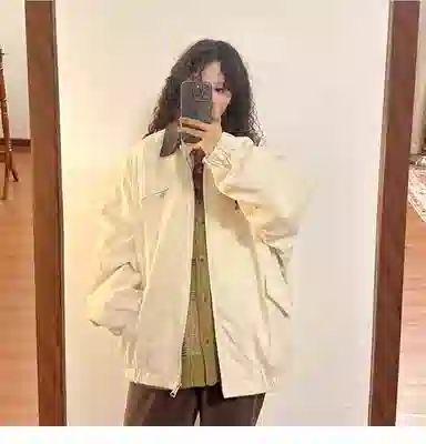 黛尔佳人 宽松适中长袖棒球服 女款