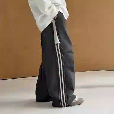 秋季中大男童美式潮牌拉链三条杆休闲长裤运动裤 儿童款