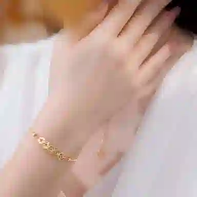 S925