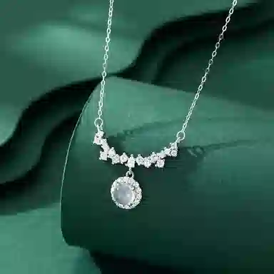 【精选S999足银|高品质】 银世城 闪耀紫藤花 在逃公主 高级温润气质精致甜美氛围感礼盒装 不易过敏 玉髓 项链 女款
