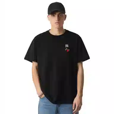 MLB T