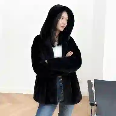 佐塞斯 高端品质轻奢天鹅绒水貂外套貂皮大衣女整貂短款连帽裘皮时尚冬季皮草 女款