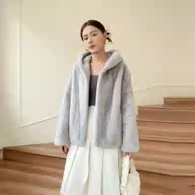 佐塞斯 高端品质轻奢天鹅绒水貂外套貂皮大衣女整貂短款连帽裘皮时尚冬季皮草 女款