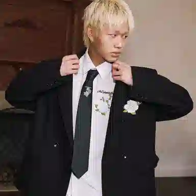 MEDM FW25 Camellia Embroidered Jacket