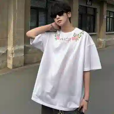 MOOR XCLNERY T