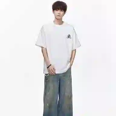 MOOR XCLNERY logoinsT