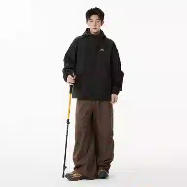 MOOR XCLNERY logoins