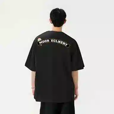 MOOR XCLNERY logoT