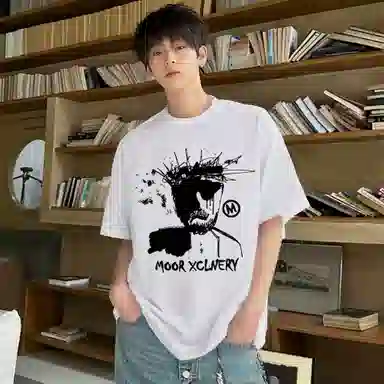 MOOR XCLNERY T