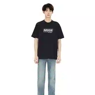 MOOR XCLNERY T