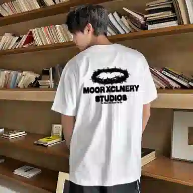 MOOR XCLNERY logoinsT