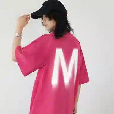 MOOR XCLNERY insLOGOT