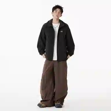 MOOR XCLNERY logoins