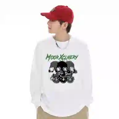 MOOR XCLNERY T
