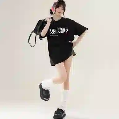 MOOR XCLNERY LOGOinsT