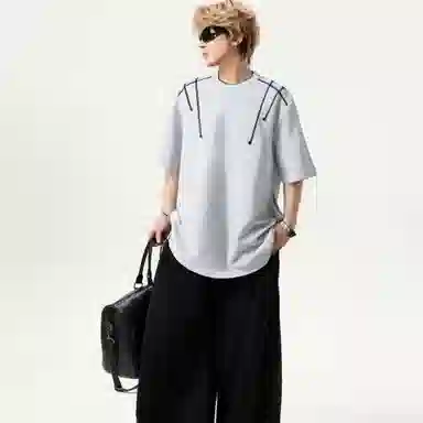MOOR XCLNERY T