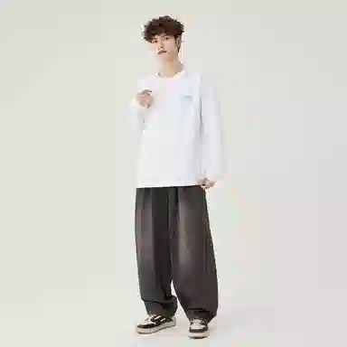 MOOR XCLNERY logoinsT