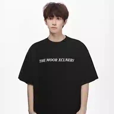 MOOR XCLNERY T