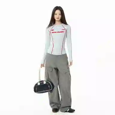 MOOR XCLNERY logo T