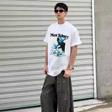 MOOR XCLNERY T