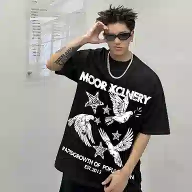MOOR XCLNERY T