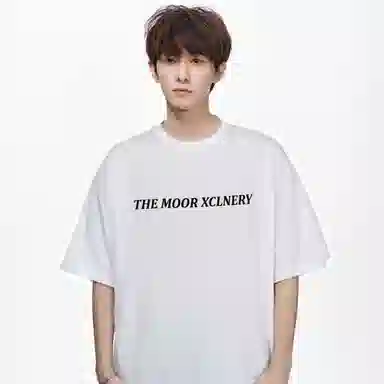 MOOR XCLNERY T