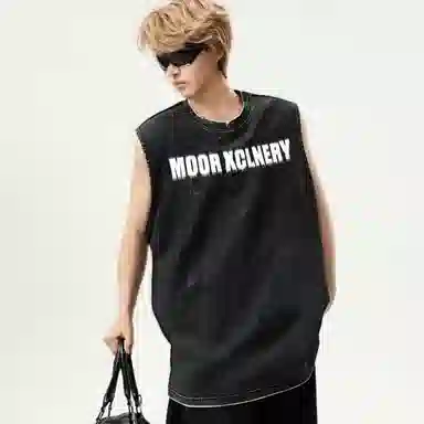 MOOR XCLNERY logoins