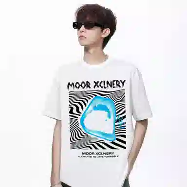 MOOR XCLNERY T