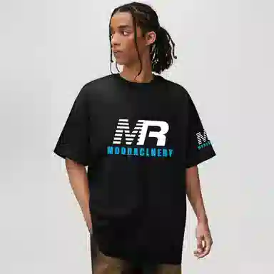 oversize MOOR XCLNERY logoT