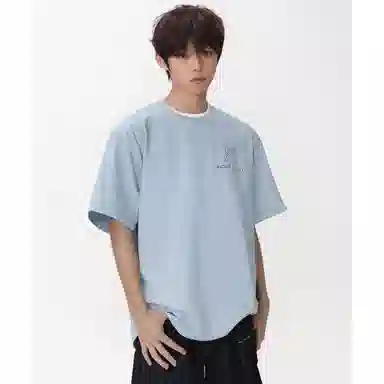 MOOR XCLNERY insLOGOT