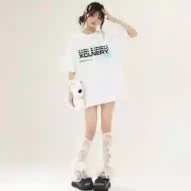 MOOR XCLNERY LOGOinsT