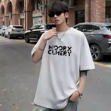 MOOR XCLNERY logoT