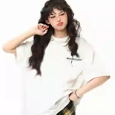 MOOR XCLNERY T