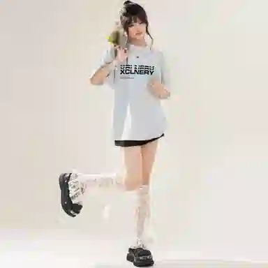 MOOR XCLNERY LOGOinsT