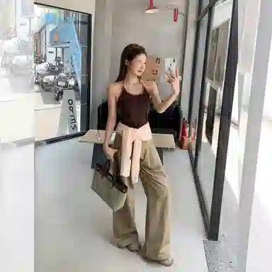 JSUHH u T
