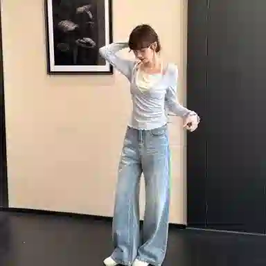 JSUHH t T