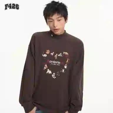 F426 Turtleneck Heart Print Long Sleeve Tee