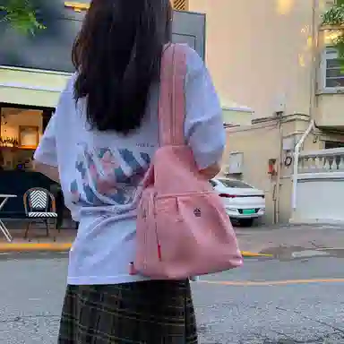 vack Multi-Functional Shoulder Bag