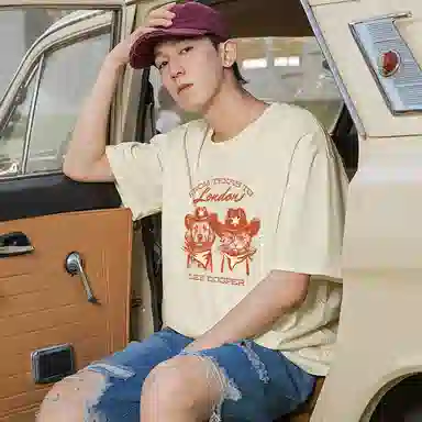 Lee Cooper T